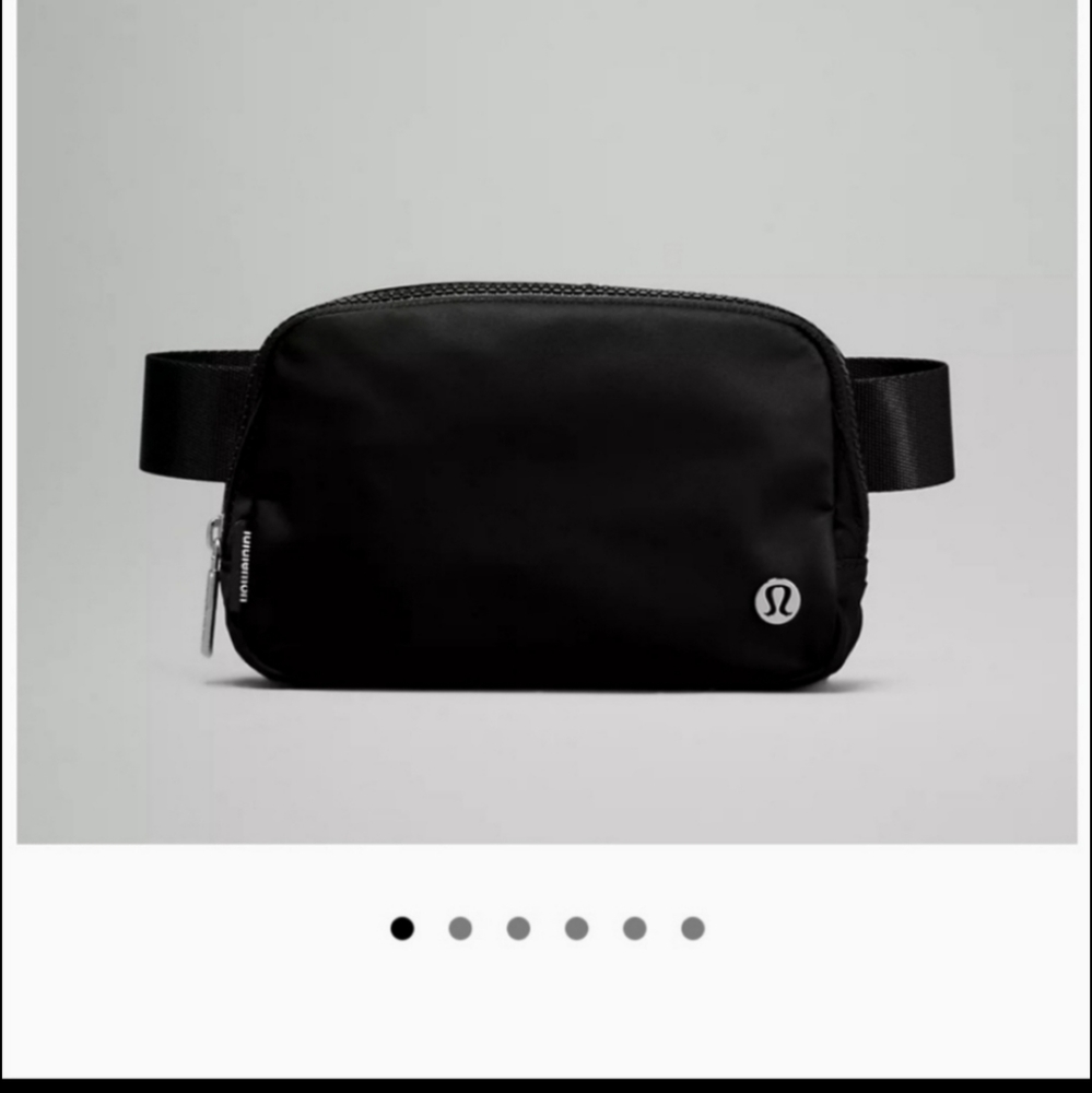Lululemon belt bag